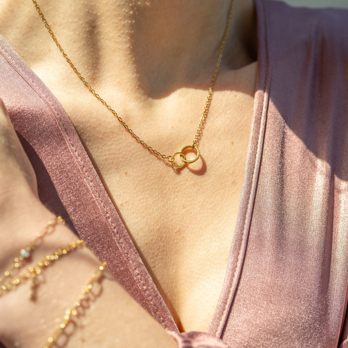 Double Circle Necklace – product image 6