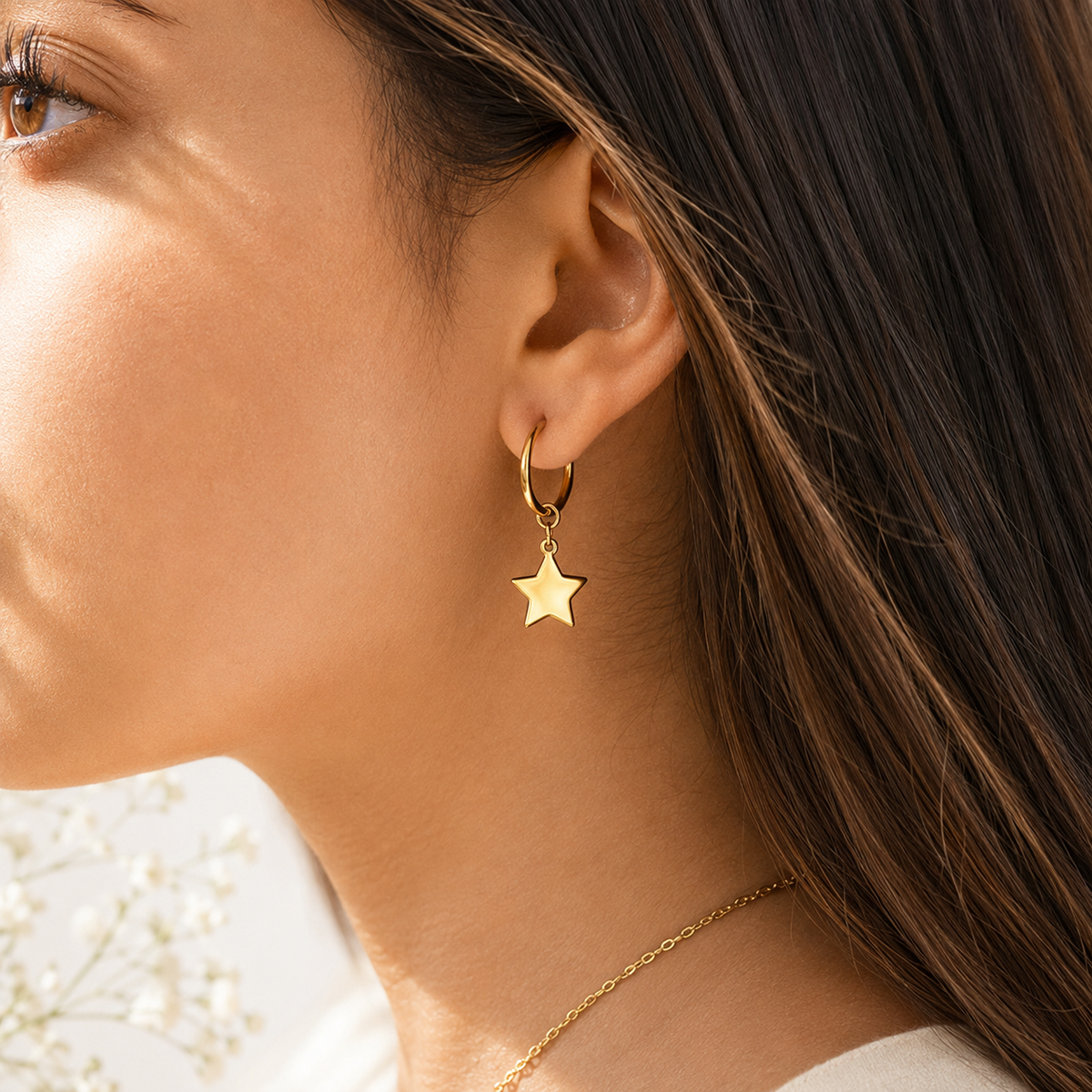 Star Huggie Earrings – product image 2