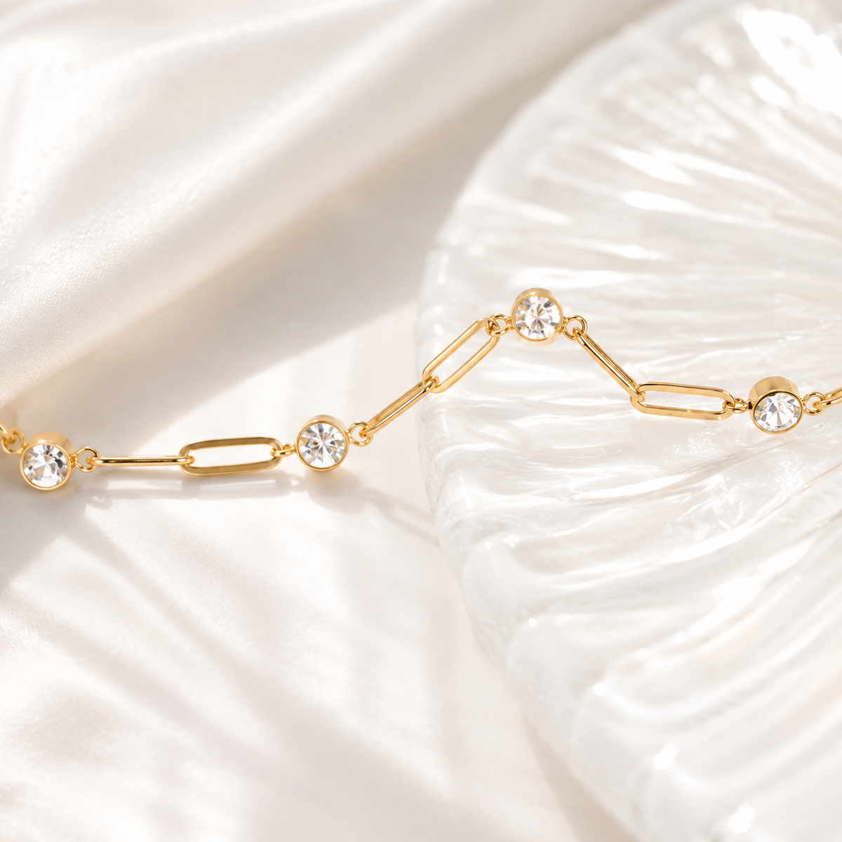 Crystal Paperclip Necklace – product image 3