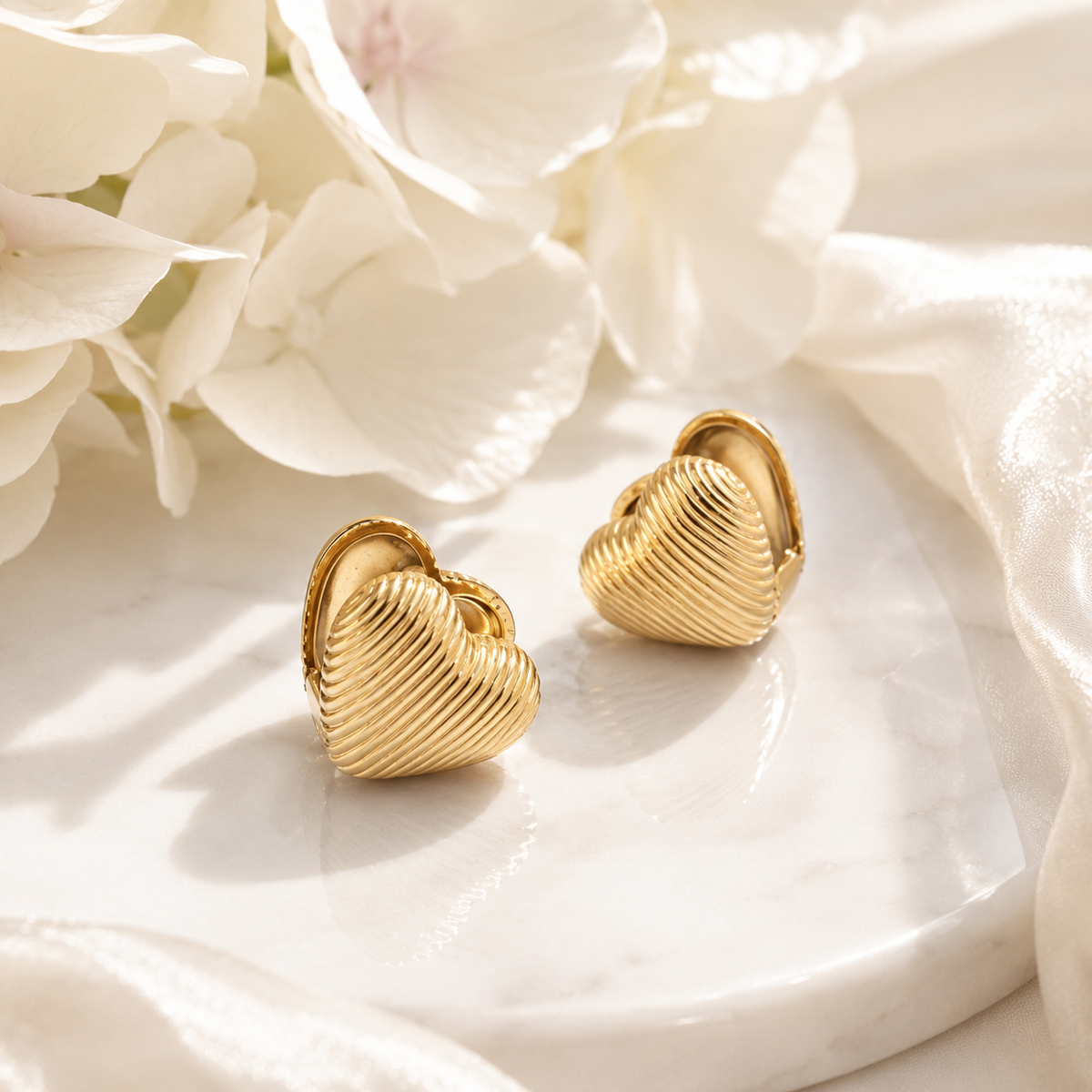 Textured Heart Huggie Earrings – product image 5
