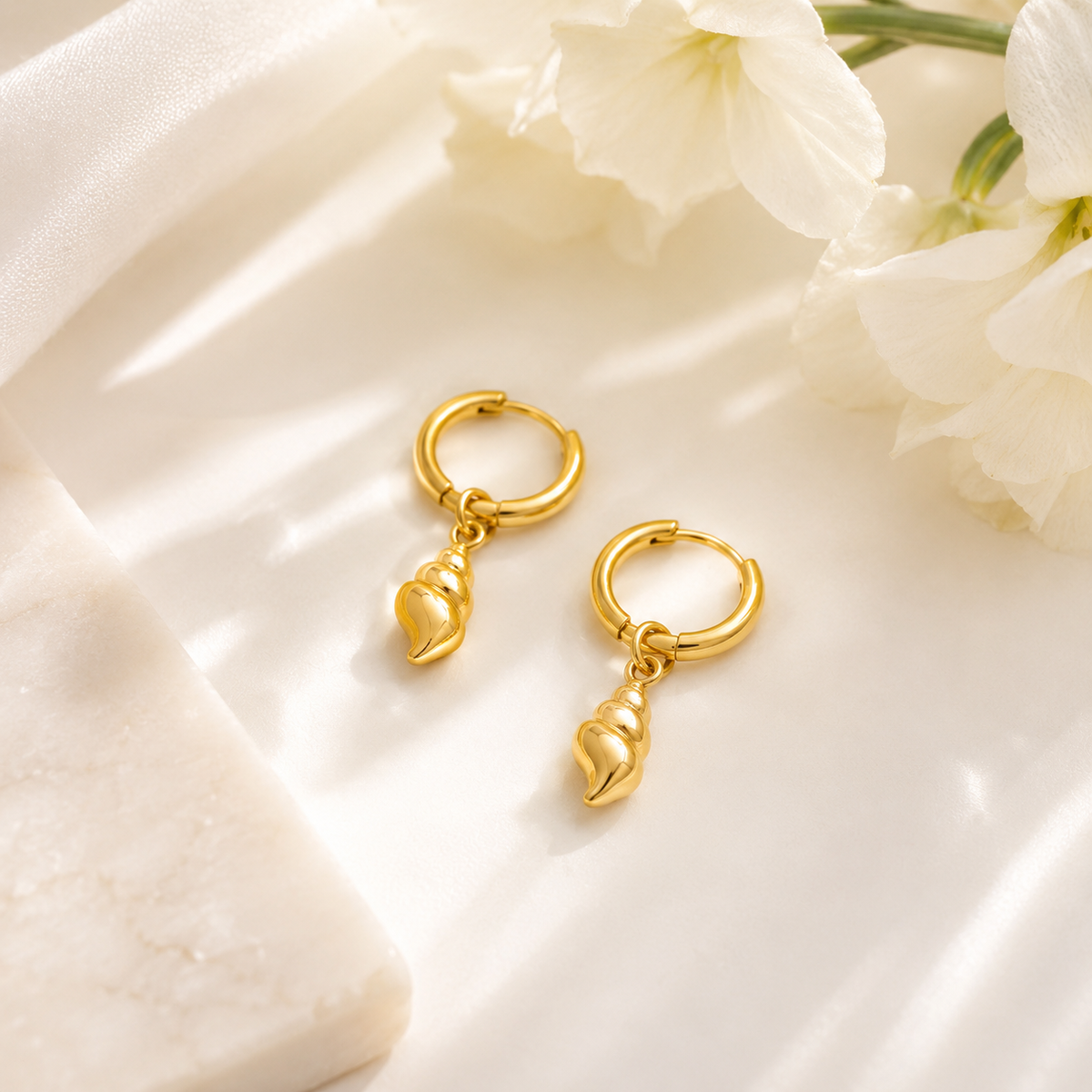 Conch Shell Huggie Earrings – product image 3