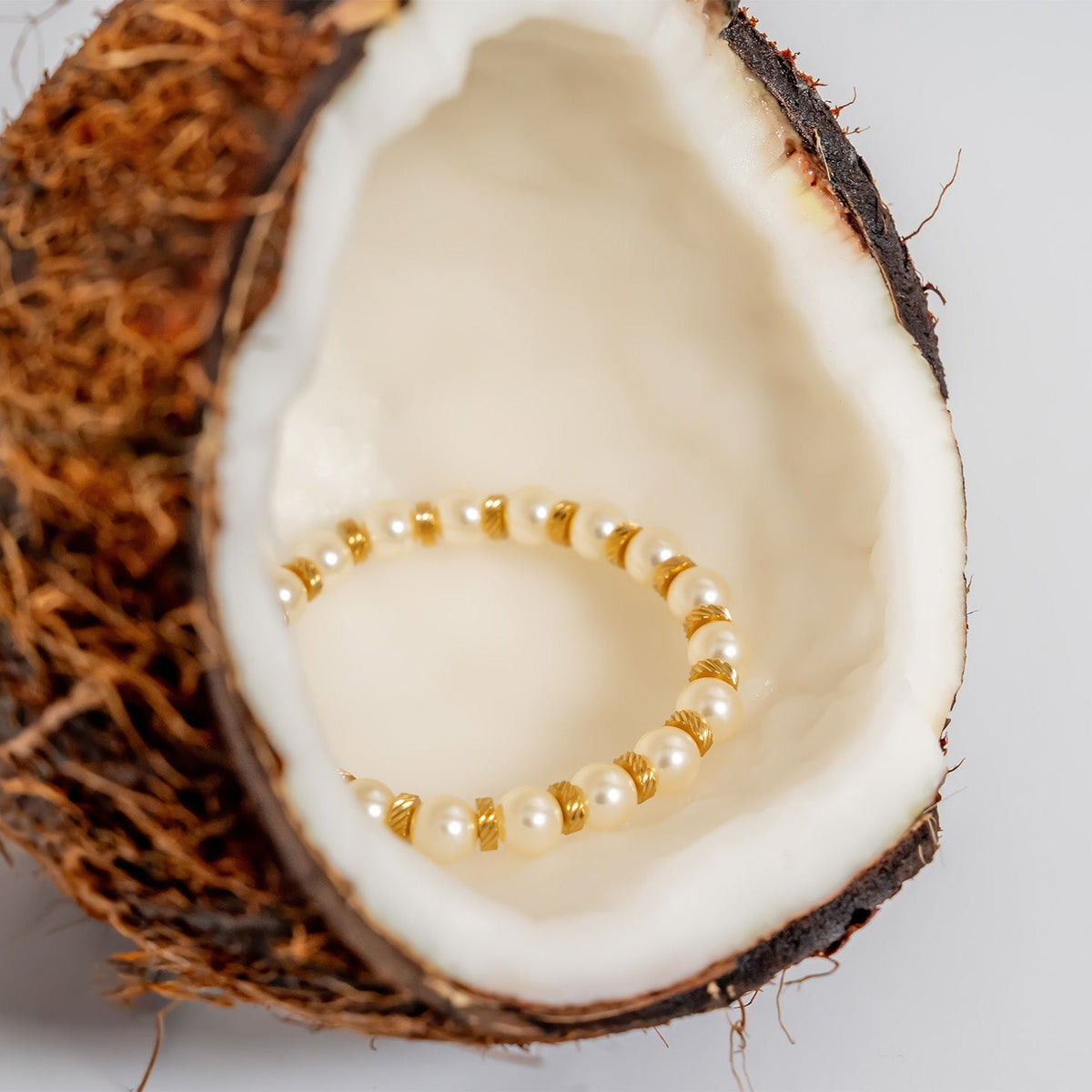 Kiska Glass Pearl Bracelet – product image 10