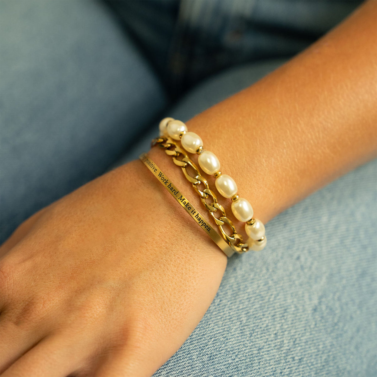Kiska Glass Pearl Bracelet – product image 7