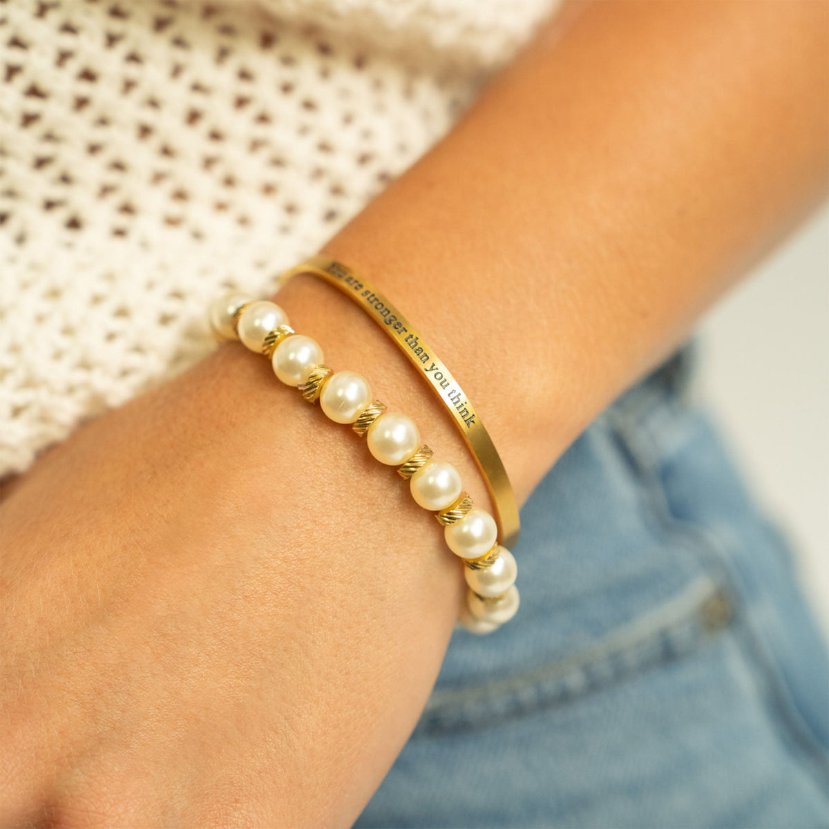 Kiska Glass Pearl Bracelet – product image 13