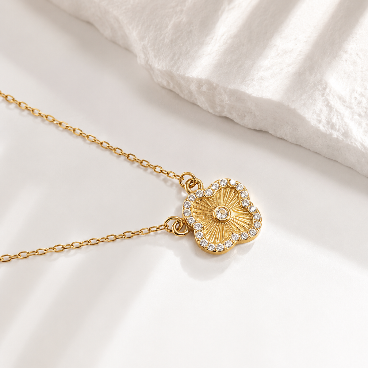 Flower Pendant Necklace – product image 3