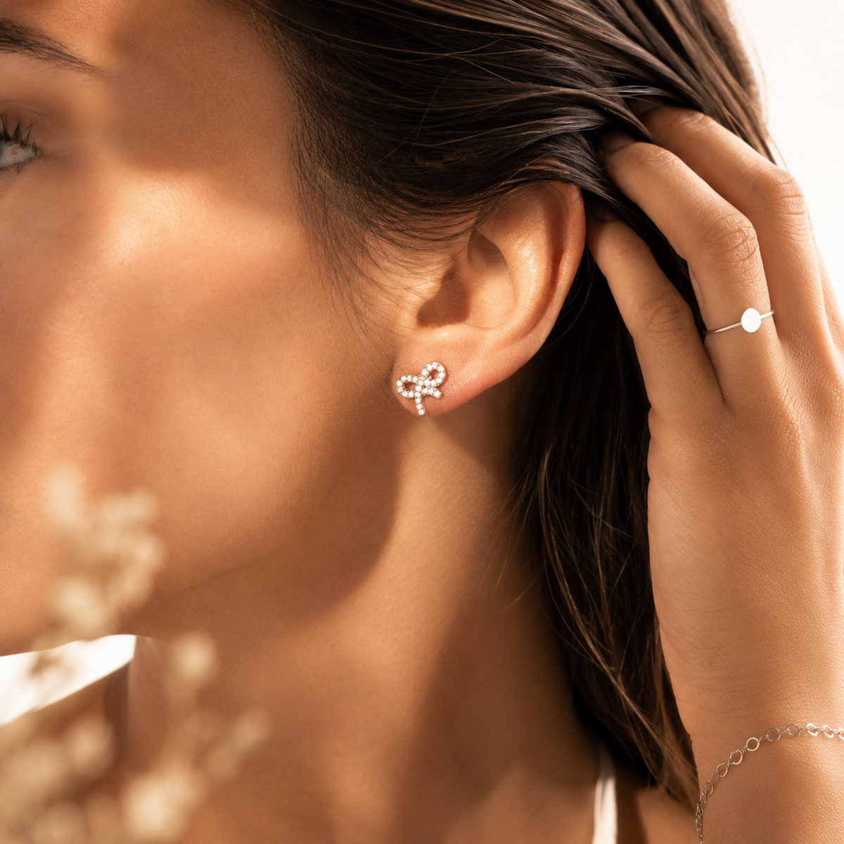 Bow Stud Earrings – product image 3