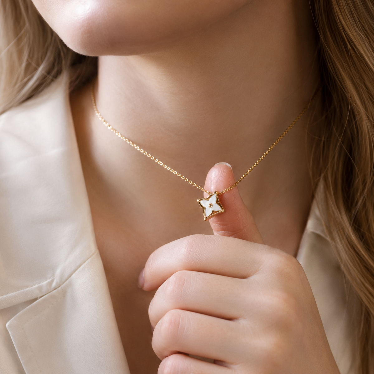 Star Necklace – product image 2