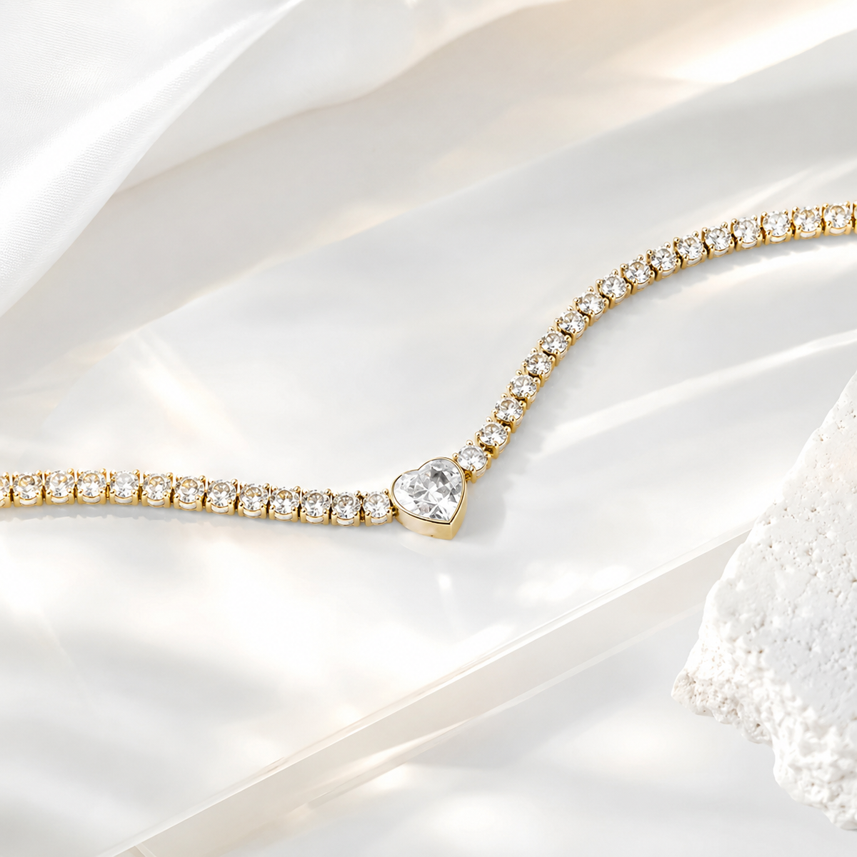 Heart Tennis Bracelet – product image 4
