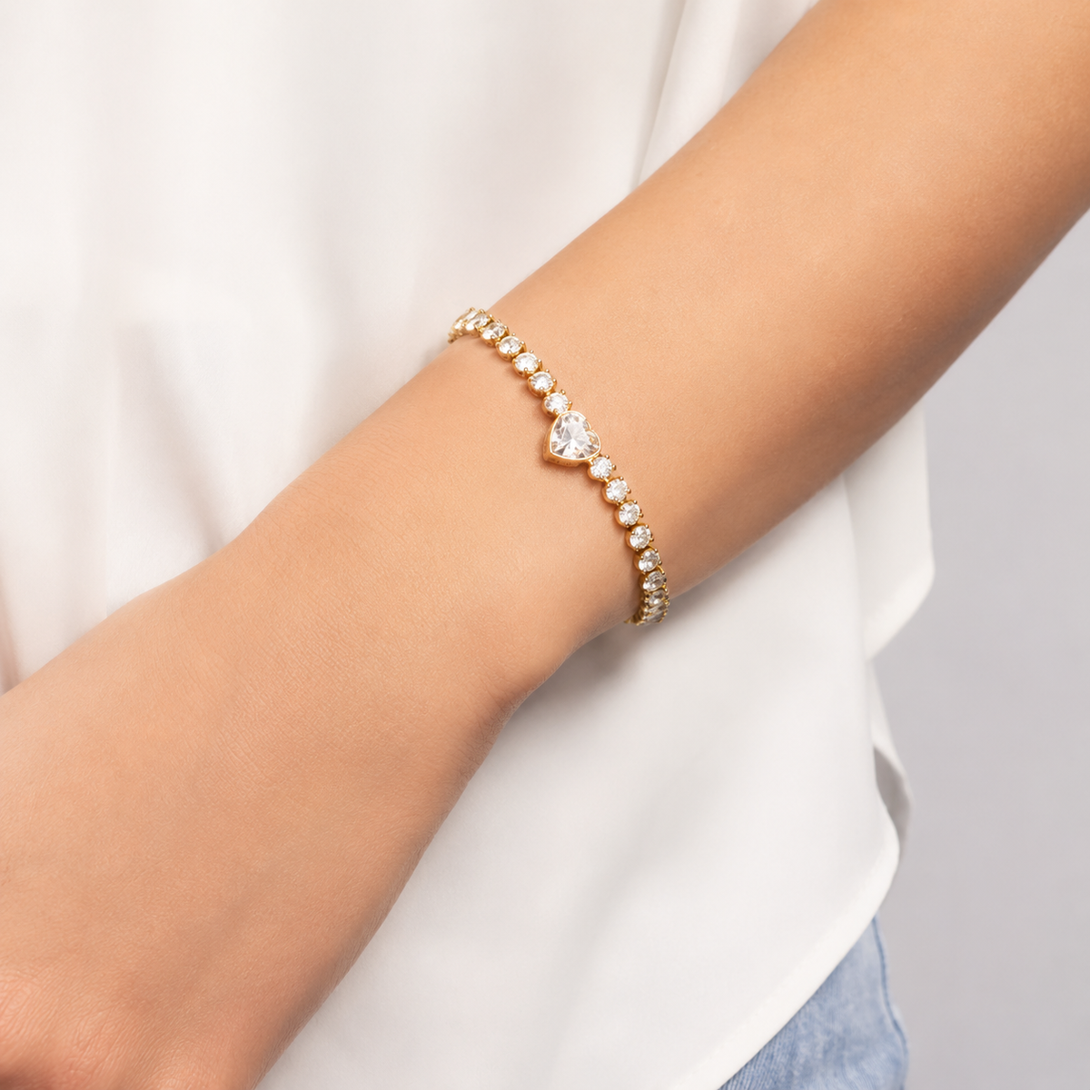 Heart Tennis Bracelet – product image 3