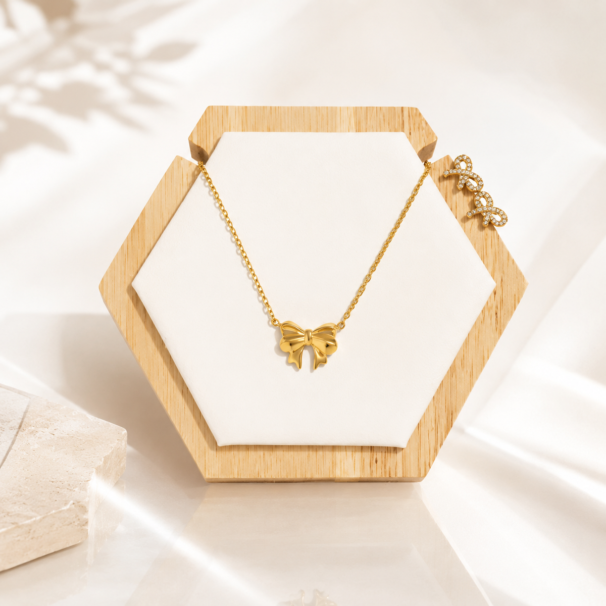 Bow Pendant Necklace – product image 3
