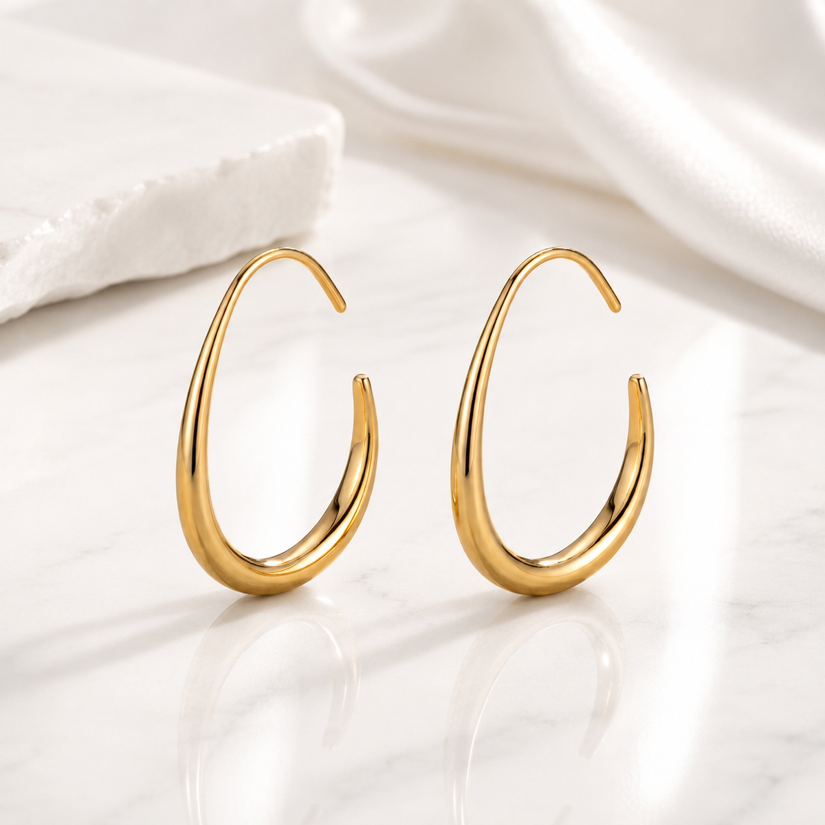 Sculptural Gold Hoop Earrings – product image 1