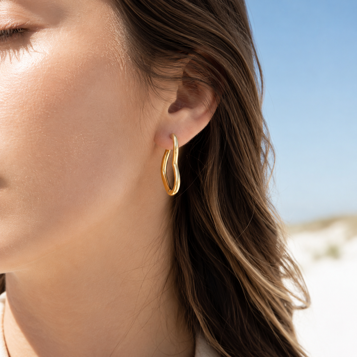 Heart Huggie Hoop Earrings – product image 4