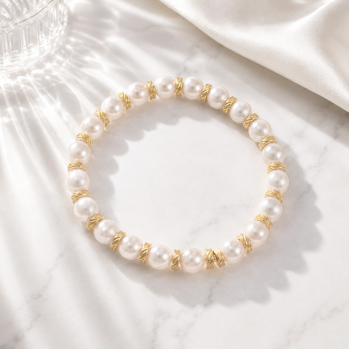 Kiska Glass Pearl Bracelet – product image 1